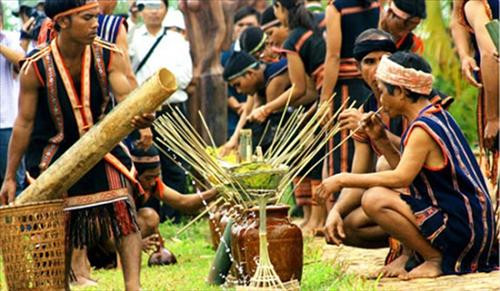 Ngày Song Thập cúng cơm mới Tết Hạ Nguyên